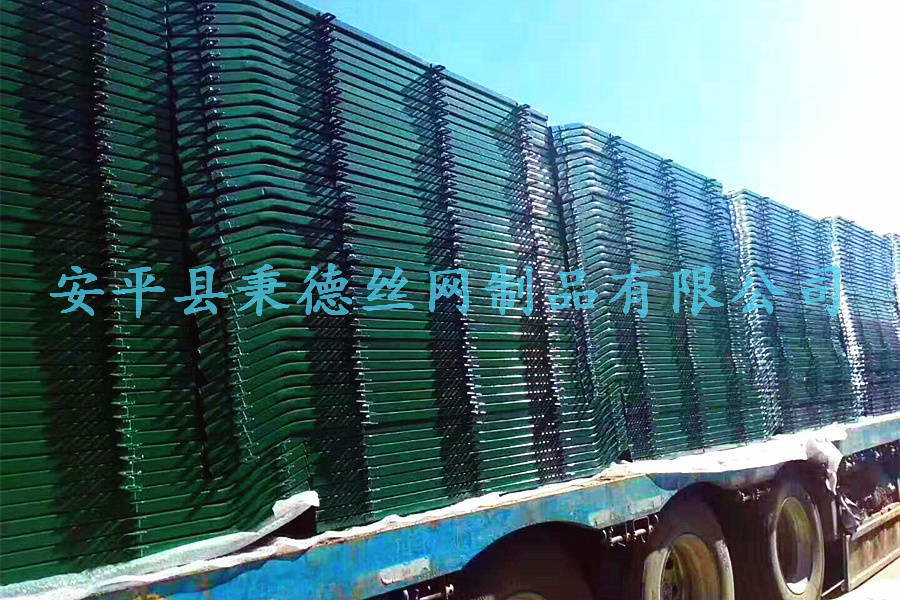 鐵路護攔網(wǎng) 8001鐵路護欄 朔黃鐵路圖片4