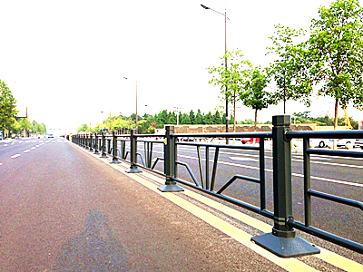 道路隔離護欄圖片4